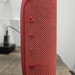 JBL Portable Bluetooth Speaker- red- Used